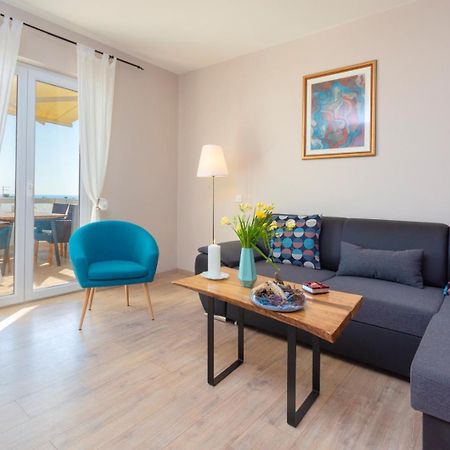 Peaceful Apartment With Beautiful View 흐바르 외부 사진